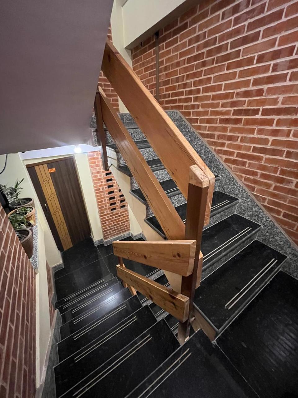 Hotel Durbar Side Μπακταπούρ Εξωτερικό φωτογραφία